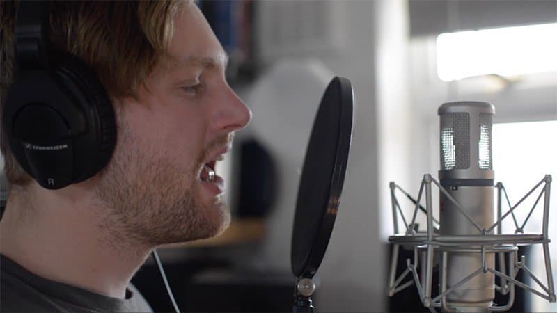 15 Easy Tips for Recording Vocals Like A Pro