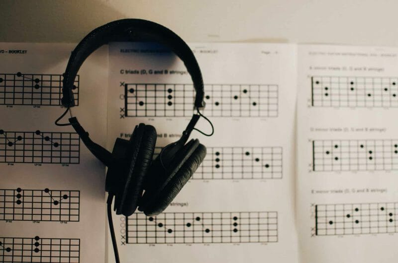 How to project emotions through music: Choosing the perfect chord  progression