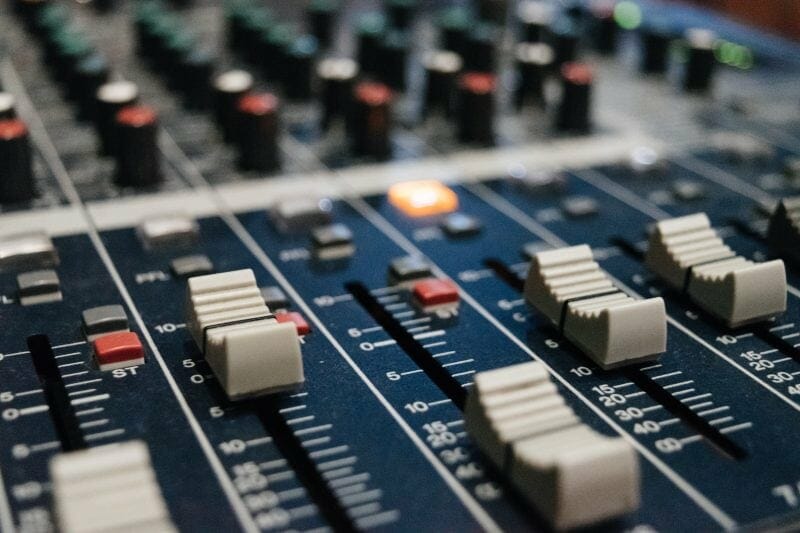 What Is a VU Meter? Essential Guide to this Audio Mixing Tool